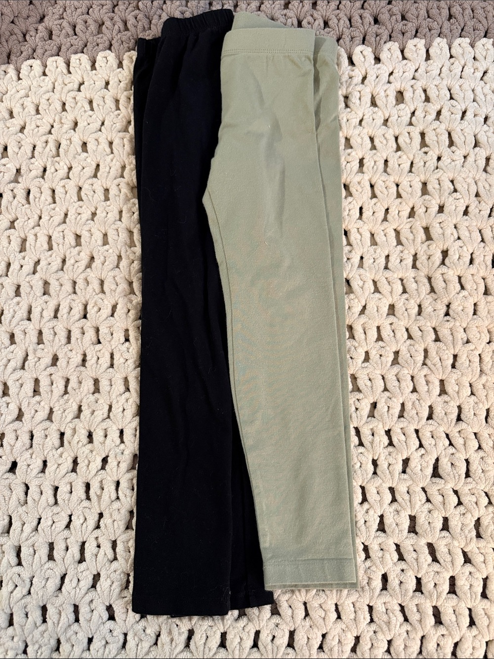 Cat & Jack Black and Sage Green Girls' Leggings - Pack